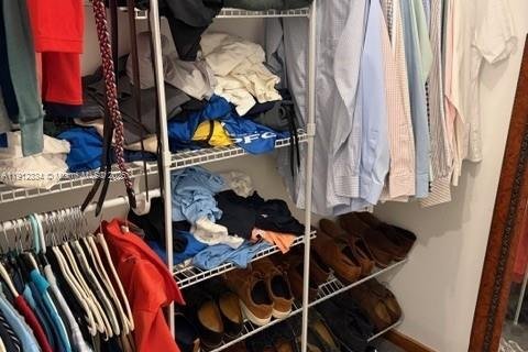 Casa en venta en Miami, Florida, 3 dormitorios, 160.81 m2 № 1969217 - foto 14