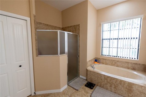 Купить виллу или дом в Киссимми, Флорида 6 комнат, 159.7м2, № 1803563 - фото 11