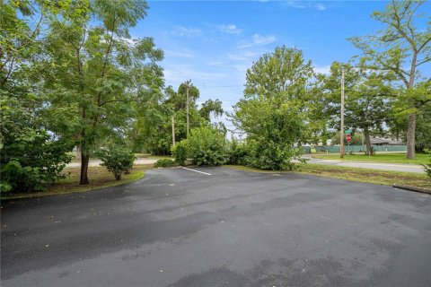 Commercial property in Ocala, Florida № 2237093 - photo 11