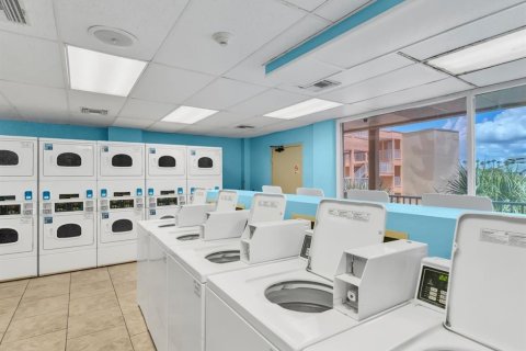 Condo in Tampa, Florida, 1 bedroom  № 1884729 - photo 23
