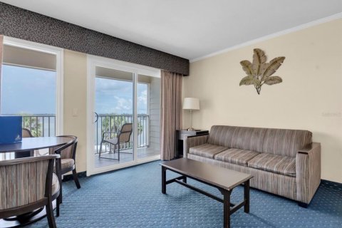 Condo in Tampa, Florida, 1 bedroom  № 1884729 - photo 2