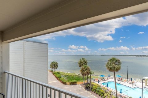Condo in Tampa, Florida, 1 bedroom  № 1884729 - photo 18