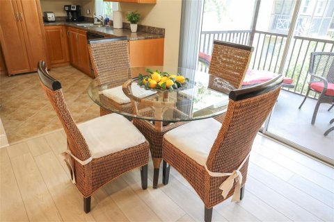 Condo in Largo, Florida, 2 bedrooms № 2384165 - photo 8