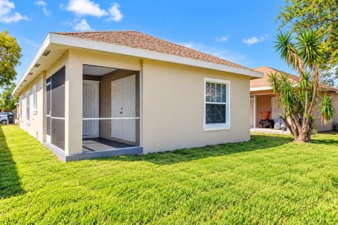 Villa ou maison à louer à West Palm Beach, Floride: 3 chambres, 118.82 m2 № 2397722 - photo 7