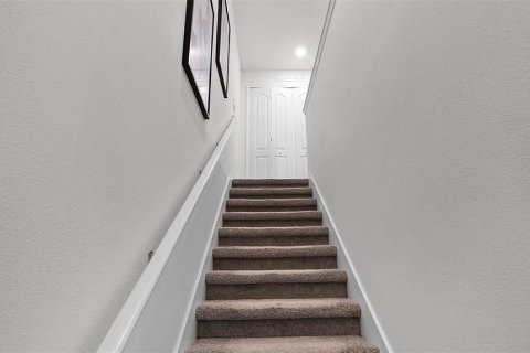 Townhouse in Winter Garden, Florida 3 bedrooms, 168.71 sq.m. № 1825055 - photo 21
