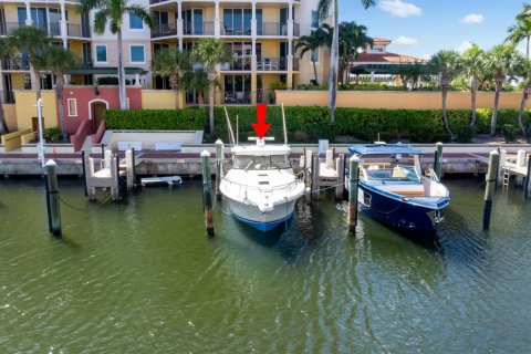 Commercial property in Jupiter, Florida № 2431445 - photo 7