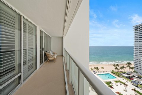 Condominio en venta en Fort Lauderdale, Florida, 2 dormitorios, 173.73 m2 № 2346169 - foto 2
