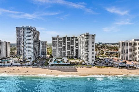 Condominio en Fort Lauderdale, Florida, 2 dormitorios  № 2346169