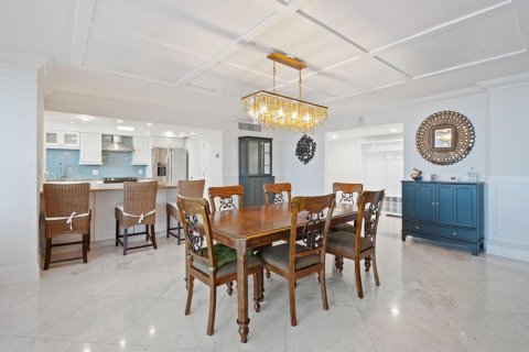 Condominio en venta en Fort Lauderdale, Florida, 2 dormitorios, 173.73 m2 № 2346169 - foto 27