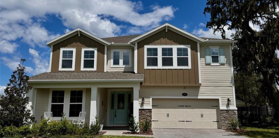 House in Oviedo, Florida 5 bedrooms, 365.29 sq.m. № 1880687