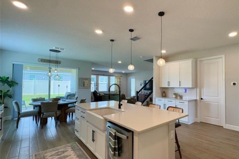 House in Oviedo, Florida 5 bedrooms, 365.29 sq.m. № 1880687 - photo 13