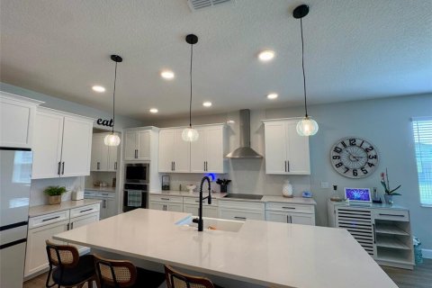 House in Oviedo, Florida 5 bedrooms, 365.29 sq.m. № 1880687 - photo 12