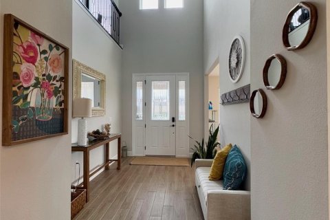 House in Oviedo, Florida 5 bedrooms, 365.29 sq.m. № 1880687 - photo 5