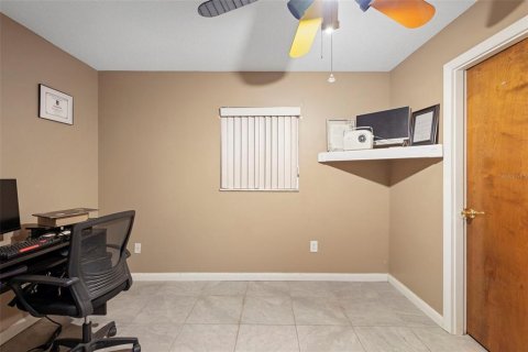 House in Orange City, Florida 2 bedrooms, 134.43 sq.m. № 2108192 - photo 15