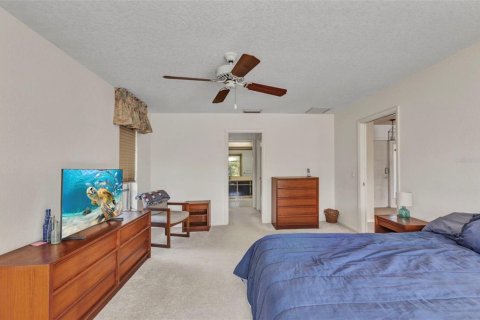 House in Punta Gorda, Florida 3 bedrooms, 206.89 sq.m. № 1625598 - photo 9