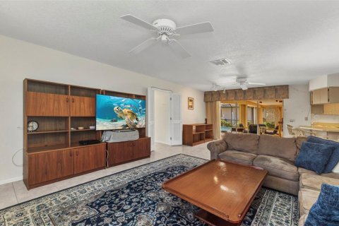 House in Punta Gorda, Florida 3 bedrooms, 206.89 sq.m. № 1625598 - photo 21