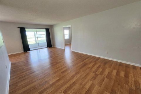 Condominio en venta en Ocala, Florida, 3 dormitorios, 121.14 m2 № 2095203 - foto 18