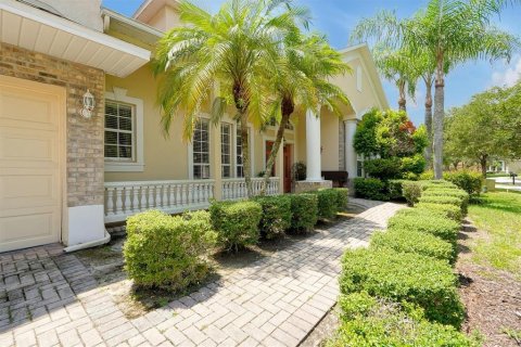 Villa ou maison à vendre à Orlando, Floride: 6 chambres, 416.76 m2 № 1878206 - photo 2