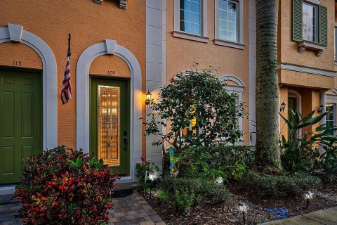 Adosado en venta en Jupiter, Florida, 3 dormitorios, 163.88 m2 № 1047645 - foto 1