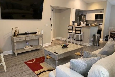 Condominio en venta en Orlando, Florida, 2 dormitorios, 91.79 m2 № 1449264 - foto 2
