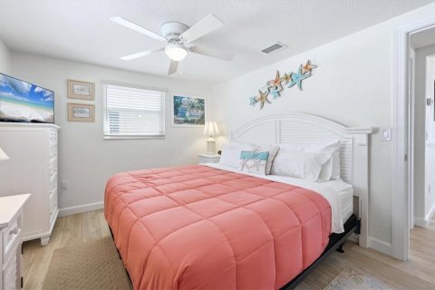 Condo in Sarasota, Florida, 2 bedrooms  № 2234570 - photo 21