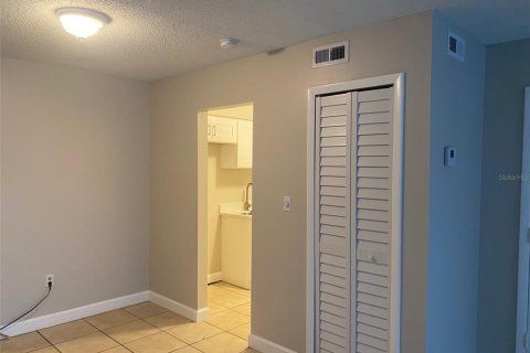 Condominio en venta en Altamonte Springs, Florida, 1 dormitorio, 72.93 m2 № 1551888 - foto 7