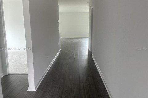 Villa ou maison à Ocala, Floride 4 chambres, 169.45 m2 № 2174459