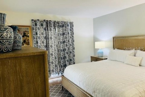Condo in Sarasota, Florida, 2 bedrooms  № 1840511 - photo 17