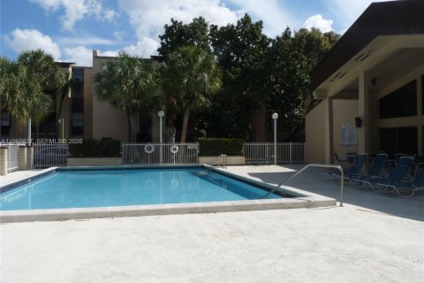 Condominio en venta en Miami, Florida, 2 dormitorios, 84.17 m2 № 2030643 - foto 4
