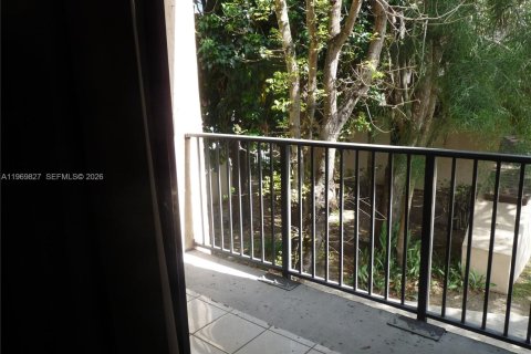 Condominio en venta en Miami, Florida, 2 dormitorios, 84.17 m2 № 2030643 - foto 12