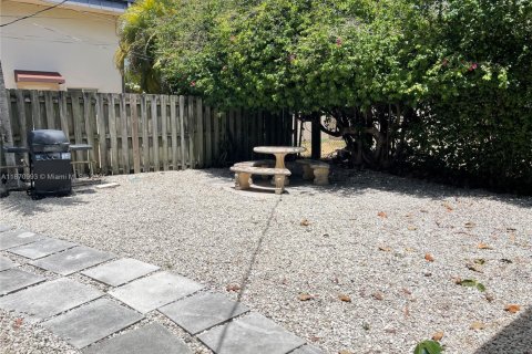 Снять в аренду квартиру в Майами-Бич, Флорида 3 спальни, 102.19м2, № 1924239 - фото 11