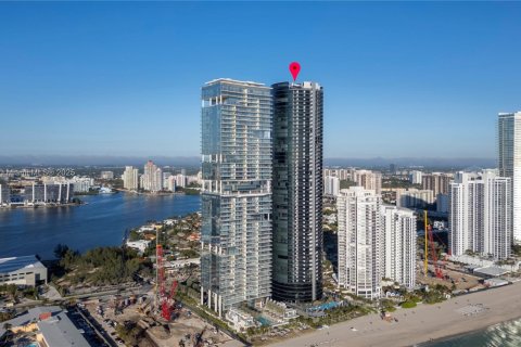 Condo in Sunny Isles Beach, Florida, 4 bedrooms  № 2194230 - photo 14