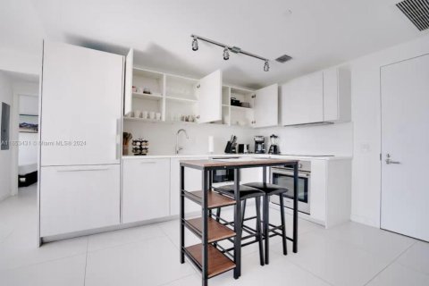 Copropriété à louer à Miami, Floride: 2 chambres, 87.7 m2 № 1977901 - photo 8