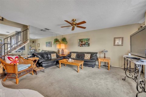 Adosado en venta en Casselberry, Florida, 2 dormitorios, 113.62 m2 № 2204283 - foto 6