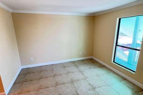 Condominio en venta en Palm Harbor, Florida, 2 dormitorios, 83.43 m2 № 2198319 - foto 19