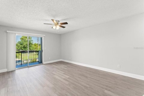 Apartamento en alquiler en Orlando, Florida, 2 dormitorios, 80.27 m2 № 1815678 - foto 7