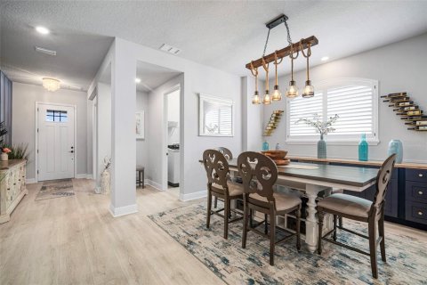 Villa ou maison à vendre à Apollo Beach, Floride: 4 chambres, 369.01 m2 № 1884137 - photo 15