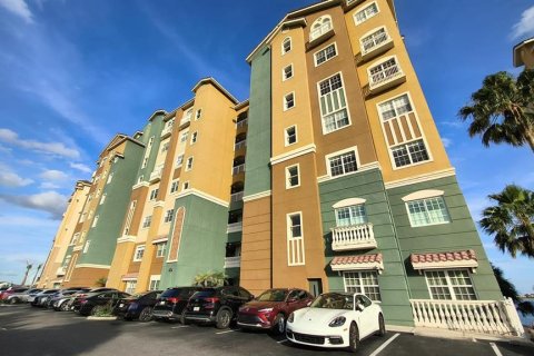 Condo à Orlando, Floride, 4 chambres  № 2129675