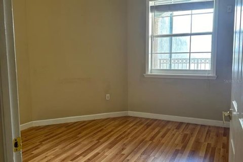 Condominio en venta en Orlando, Florida, 4 dormitorios, 278.71 m2 № 2129675 - foto 26