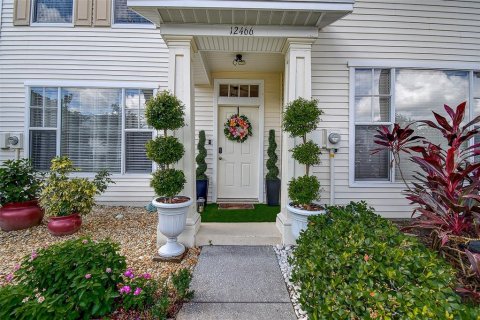 Touwnhouse à vendre à Tampa, Floride: 2 chambres, 105.35 m2 № 1913190 - photo 1