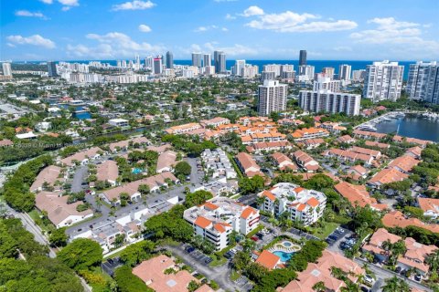 Condo in Aventura, Florida, 3 bedrooms  № 1892561 - photo 1