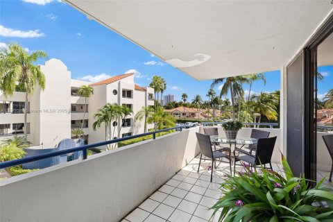 Condo in Aventura, Florida, 3 bedrooms  № 1892561 - photo 28