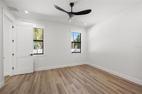 Casa en venta en Tampa, Florida, 3 dormitorios, 154.4 m2 № 2427083 - foto 26