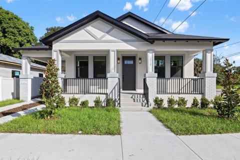 Casa en Tampa, Florida 3 dormitorios, 154.4 m2 № 2427083
