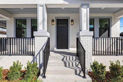Casa en venta en Tampa, Florida, 3 dormitorios, 154.4 m2 № 2427083 - foto 6