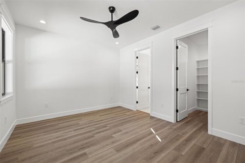 Casa en venta en Tampa, Florida, 3 dormitorios, 154.4 m2 № 2427083 - foto 24