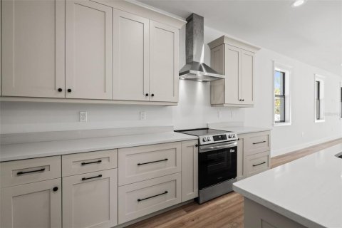 Casa en venta en Tampa, Florida, 3 dormitorios, 154.4 m2 № 2427083 - foto 15
