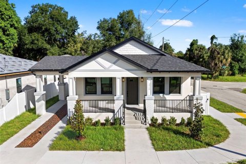 Casa en venta en Tampa, Florida, 3 dormitorios, 154.4 m2 № 2427083 - foto 3