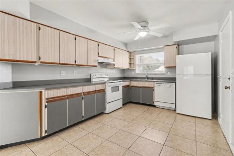 Снять в аренду виллу или дом в Орландо, Флорида 2 спальни, 144.37м2, № 2201464 - фото 12
