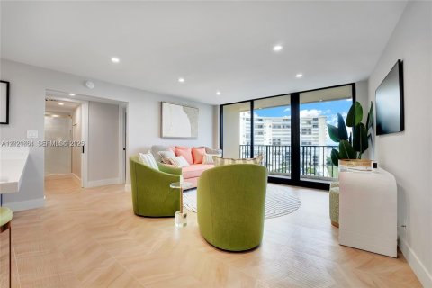 Copropriété à louer à Jupiter, Floride: 3 chambres, 108.7 m2 № 2256834 - photo 4